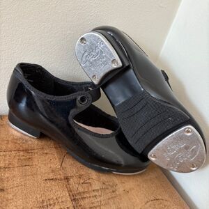Capezio Shiny Glossy Black Tap Dance Shoes Girls 10M good preworn condition